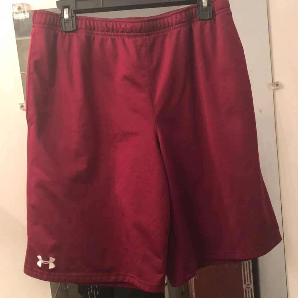 Men’s under armour athletic shorts